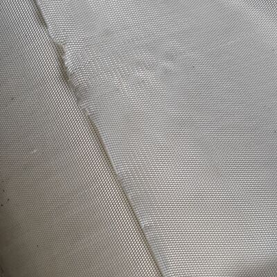 200 kN/m Tissu géotextile tissé en PET ultra-haute résistance pour améliorer les fondations molles