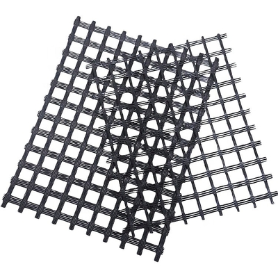 Fibre de verre résistante Mesh Geogrid Roll Biaxial Triaxial d'alcali de carbone