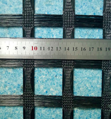 Stabilisation au sol Mesh Fiberglass Geogrid Alkali Resistant de trottoir de ciment