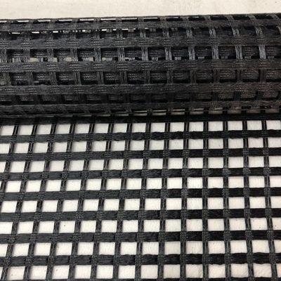 Stabilisation au sol noire Mesh Fiberglass Geogrid pour le trottoir de ciment