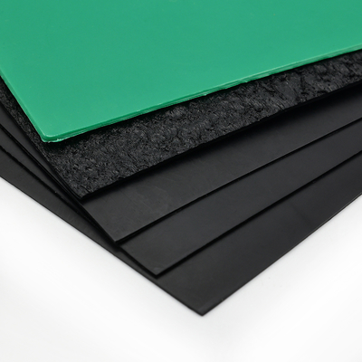 Résistance à la perforation 20N Résistance au déchirement de la géomembrane HDPE 25KN/m