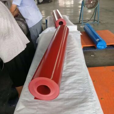 1.5mm HDPE Geomembrane Liner avec une résistance chimique spécialisée pour les coussinets de lixiviation des tas miniers