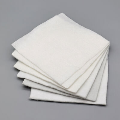 Géotextile non tissé perforé à l'aiguille en fibre courte PET de haute ténacité