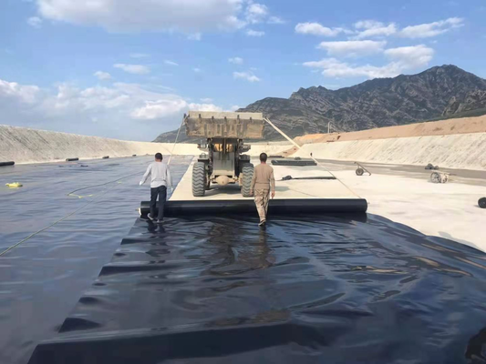 Revêtement noir protégé UV de géomembrane de HDPE pour la construction de lac artificiel