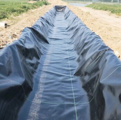 Canal d'irrigation rayant le revêtement de géomembrane de HDPE pour les canaux de conservation de l'eau