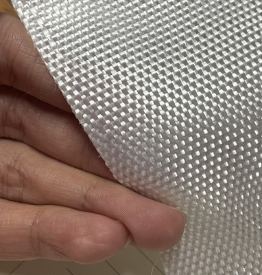 Polyester/polypropylène tissé géotextile CBR Résistance à la perforation ≥ 12KN pour les applications lourdes