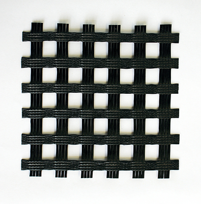La fibre de verre biaxiale Geogrid bavardent la maille de renfort résistante d'alcali de réparation de route de Bitume