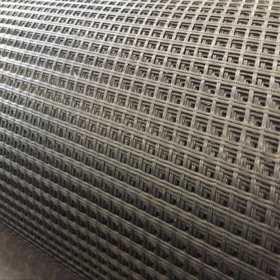 Géogrille en fibre de verre revêtue de polymère pour les applications de déformation biaxielle en rouleaux de 50 à 100 m