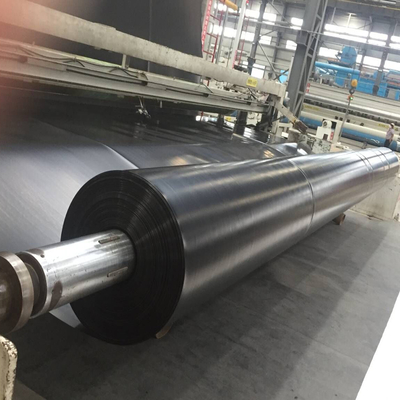 Revêtement résistant de Plasitc tissé par noir de revêtement de LDPE Geomembrane de pisciculture