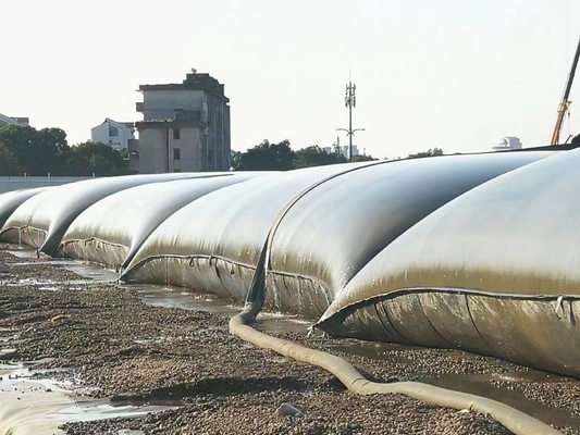 Déshydratation des sacs géotextiles pour le traitement des eaux usées d'huile de palme