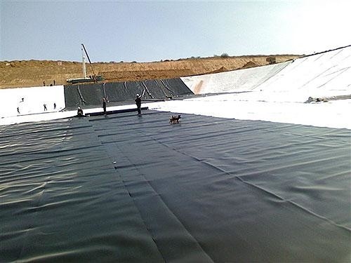 Résistance à la traction élevée HDPE Geomembrane Liner 0,1-3,0 mm d'épaisseur pour une protection ultime