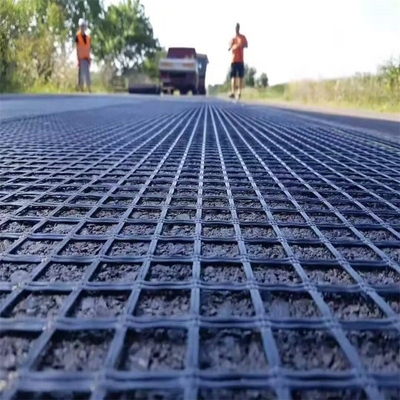 100g/m2-800g/m2 Géoréseaux en fibre de verre tricotée en distorsion Meilleure solution pour les structures de maintien du sol