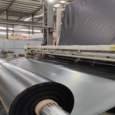 L'équipement de revêtement de géomembranes en HDPE/LDPE/EVA, imperméable et résistant au vieillissement pour les revêtements de barrages et d'étangs